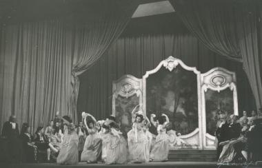 Photo from the play 