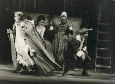 Photo from the play 