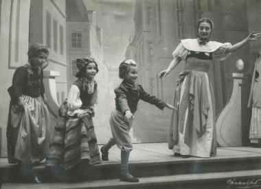 Photo from the play 