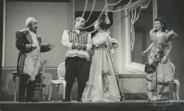 Photo from the play 