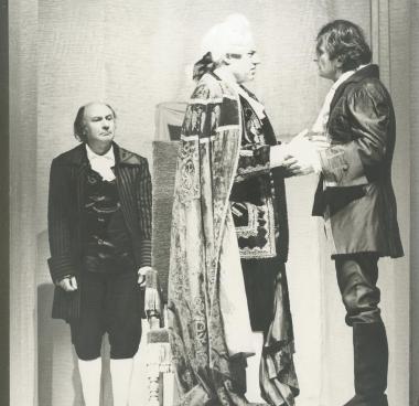 Photo from the play 