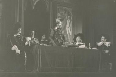 Photo from the play 