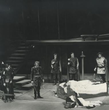 Photo from the play 