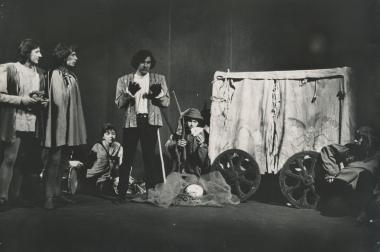 Photo from the play 