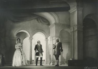 Photo from the play 
