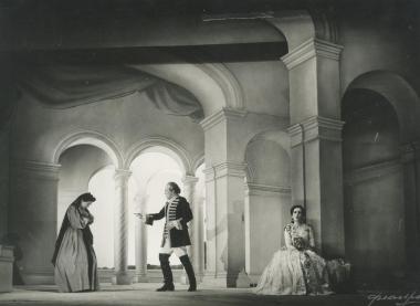 Photo from the play 