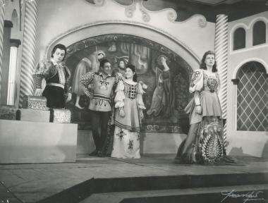 Photo from the play 