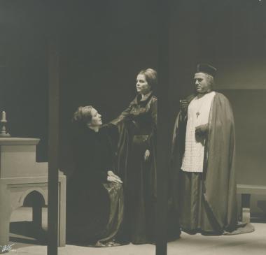 Photo from the play 