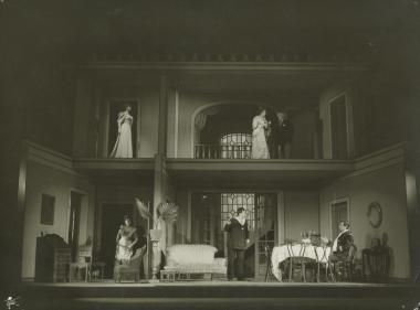Photo from the play 