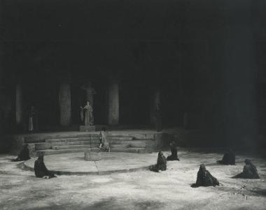 Photo from the play 