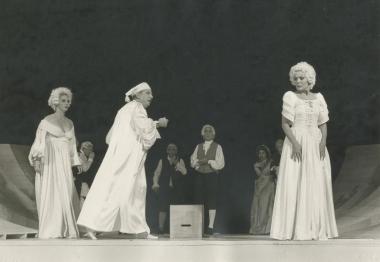 Photo from the play 