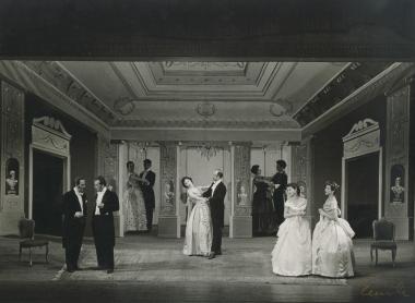 Photo from the play 