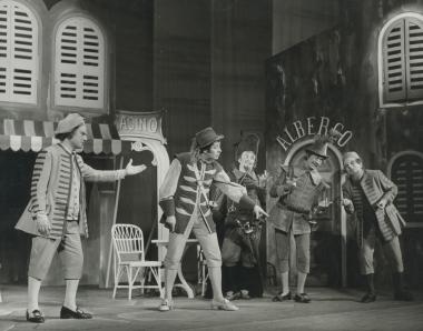 Photo from the play 