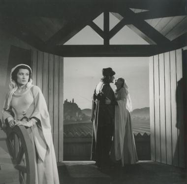 Photo from the play 