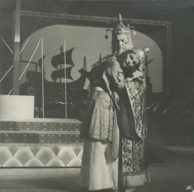 Photo from the play 