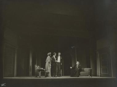 Photo from the play 