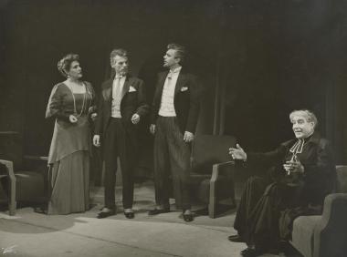 Photo from the play 