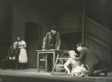 Photo from the play 