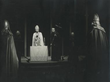Photo from the play 