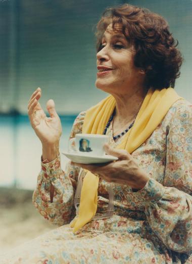 Αγγελίδου Νέλλη