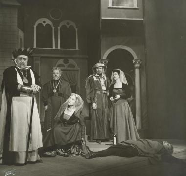 Photo from the play 