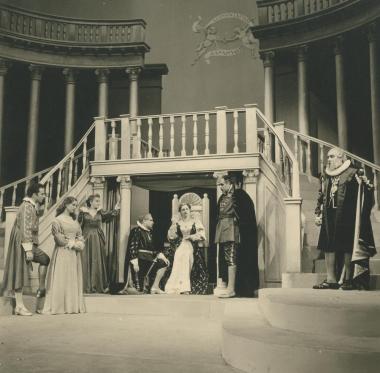 Photo from the play 