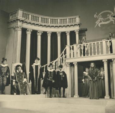 Photo from the play 