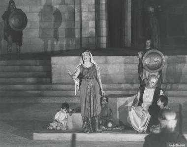Photo from the play 