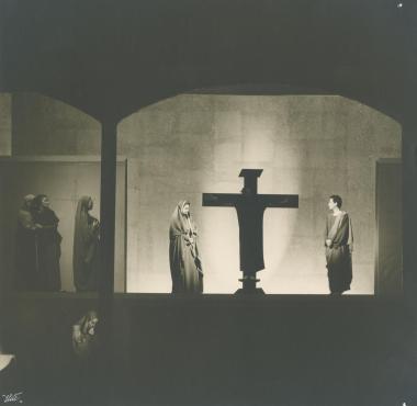 Photo from the play 