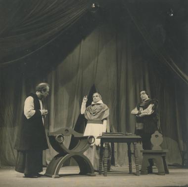 Photo from the play 