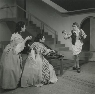 Photo from the play 