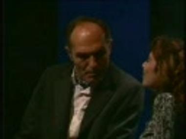 Τμήμα μαγνητοσκόπησης από την παράσταση 