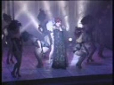 Τμήμα μαγνητοσκόπησης από την παράσταση 