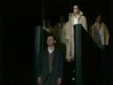 Τμήμα μαγνητοσκόπησης από την παράσταση 