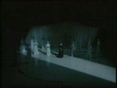 Τμήμα μαγνητοσκόπησης από την παράσταση 