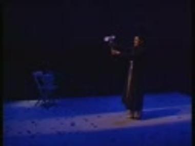 Τμήμα μαγνητοσκόπησης από την παράσταση 