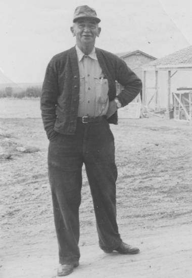 Charlie House, Νοέμβριος 1954