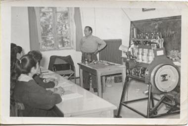Τάξη κοριτσιών, Οκτώβριος 1961