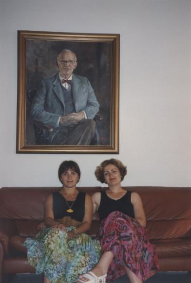 Photo 1 of SWAP, 1993, in color ( 2 Women from Tirana )