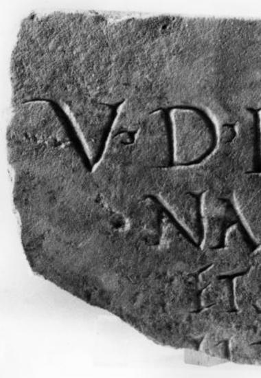 Achaïe II 139: Epitaph of Decimus Livius (?) Naias (?) and his family