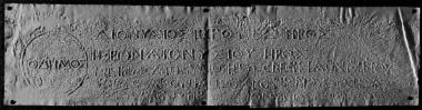 IThrAeg E286: Epitaph of the family of Dionysios son of Hieron