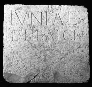 Achaïe II 116: Epitaph of Iunia Alcia
