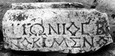 IThrAeg E100: Epitaph of L. Antonius Bo[---]