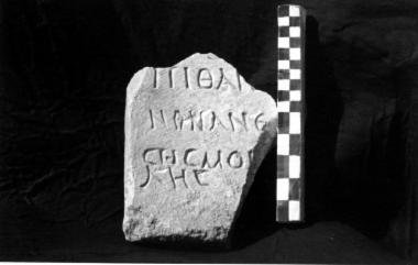 ILeukopetra 172: Fragmentary inscription of uncertain content.