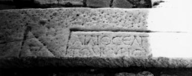 IThrAeg E313: Επιτύμβιο του Αιλίου Ελπιδηφόρου, αυτοκρατορικού απελευθέρου