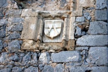 Unidentified coat-of-arms