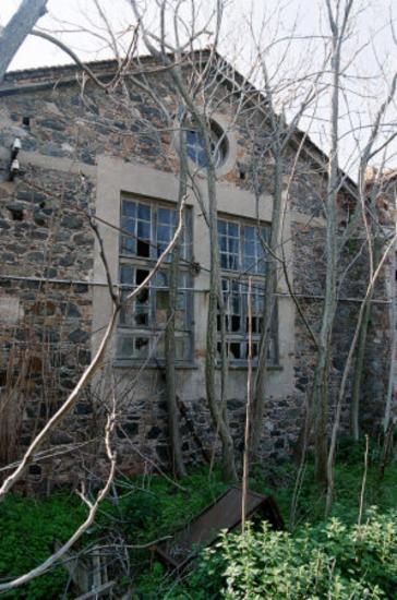 Υφαντουργείο - Νηματουργείο -  Καλαμάρης