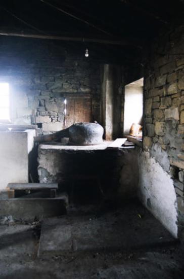 Αποστακτήριο -  Άγνωστης ιδιοκτησίας