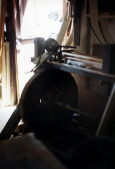 Επιπλοποιία -  Πάριος Γιάννης