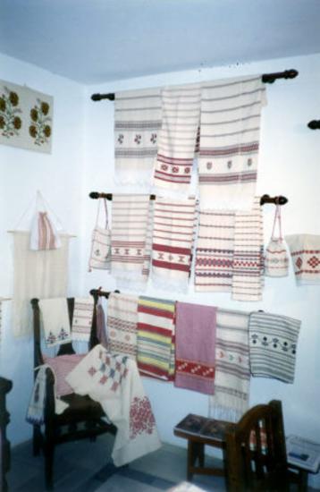 Υφαντική -  Αστικός Συνεταιρισμός Χειροποίητων Παραδοσιακών και μη Προϊόντων